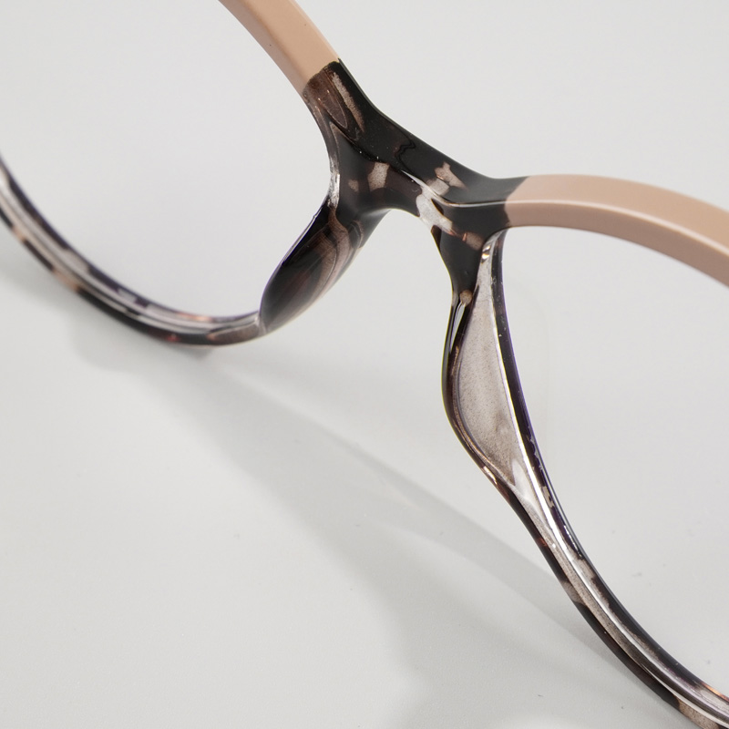 FOGLAX E166 M Pink Tortoise, lifestyle image 7 of 8