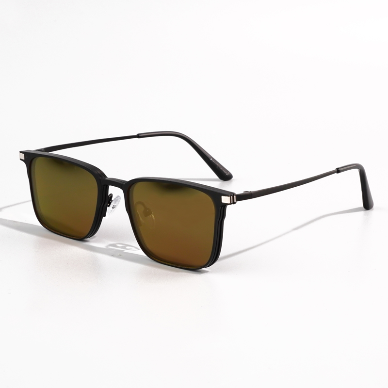 FOGLAX E310 Black L, lifestyle image 13 of 17