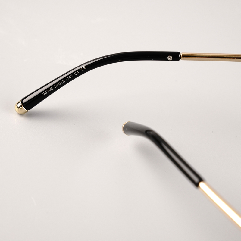 FOGLAX E139 M Black Tortoise, lifestyle image 8 of 8