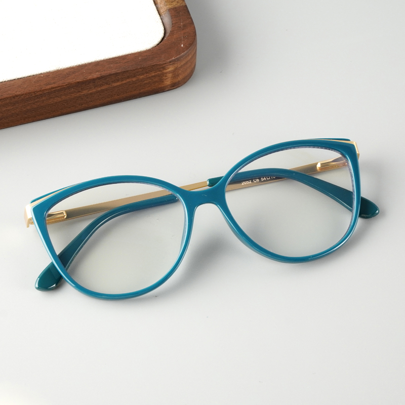 FOGLAX E162 S Blue Gold, lifestyle image 4 of 11