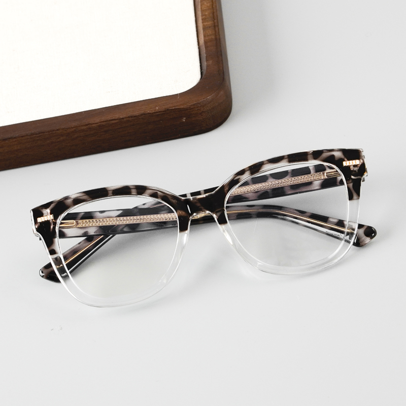 FOGLAX E224 M Pattern, lifestyle image 4 of 8