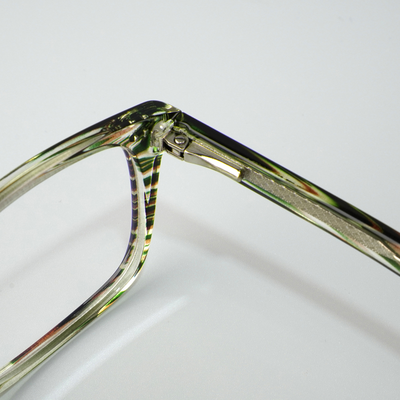 FOGLAX E165 M Green Grain, lifestyle image 7 of 9