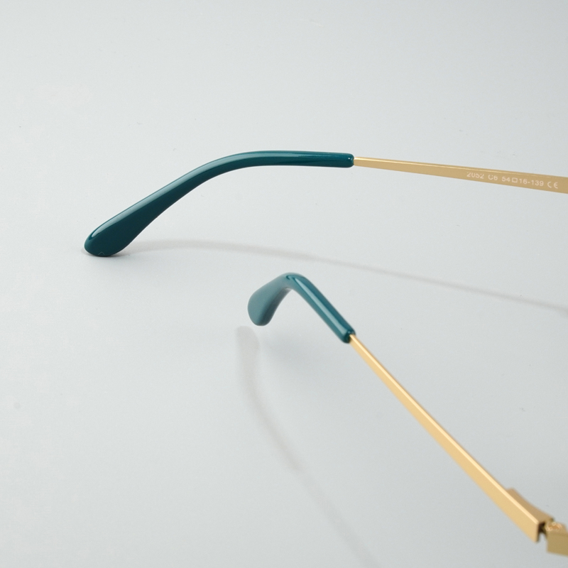 FOGLAX E162 S Blue Gold, lifestyle image 10 of 11