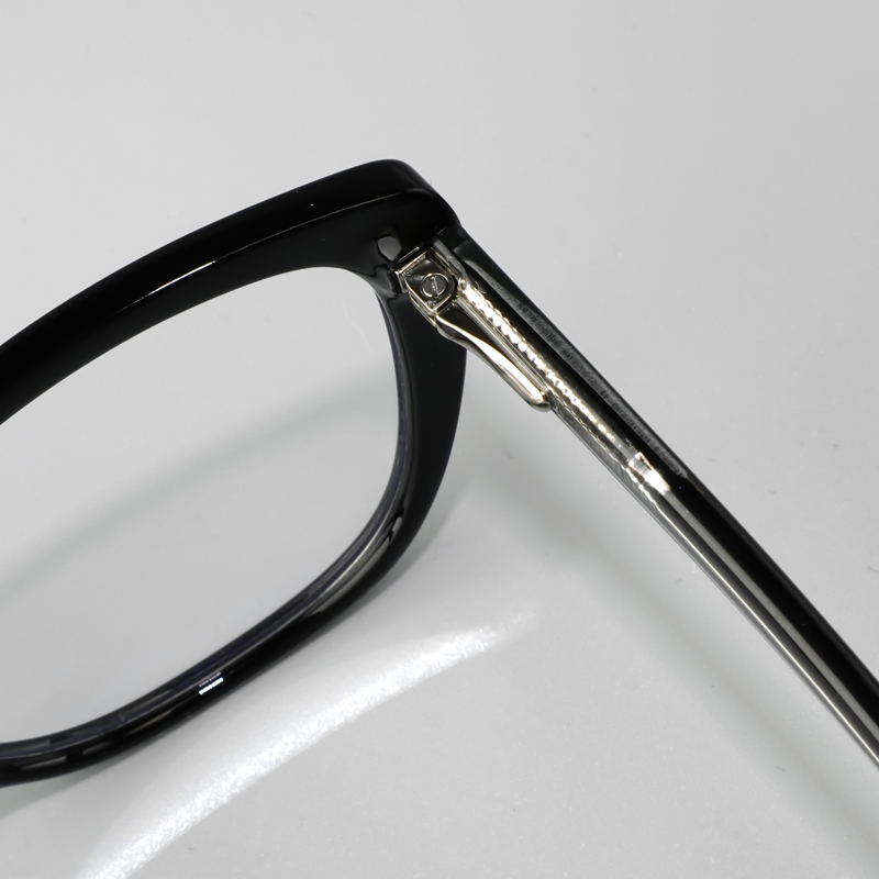 FOGLAX E178 S Black, lifestyle image 7 of 11