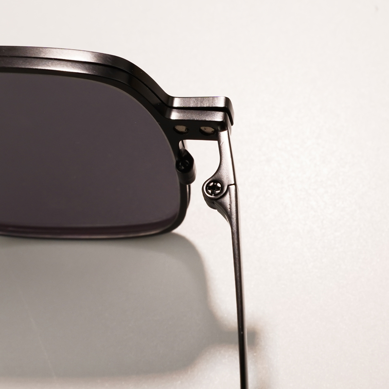 FOGLAX E311 Black M, lifestyle image 15 of 16