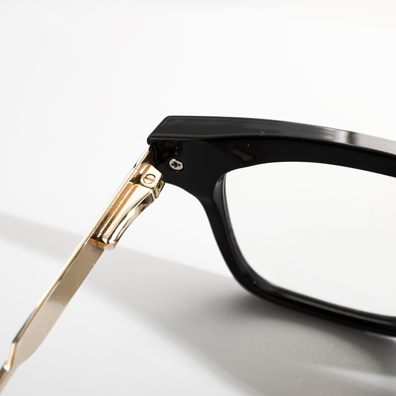 FOGLAX E237 L Black, lifestyle image 6 of 9