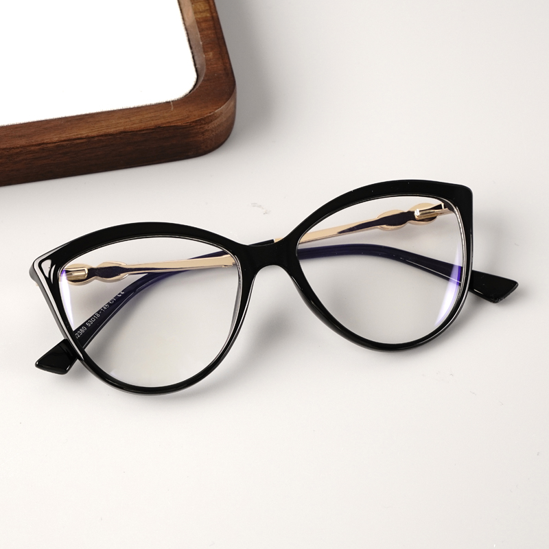 FOGLAX E166 M Black, lifestyle image 4 of 9