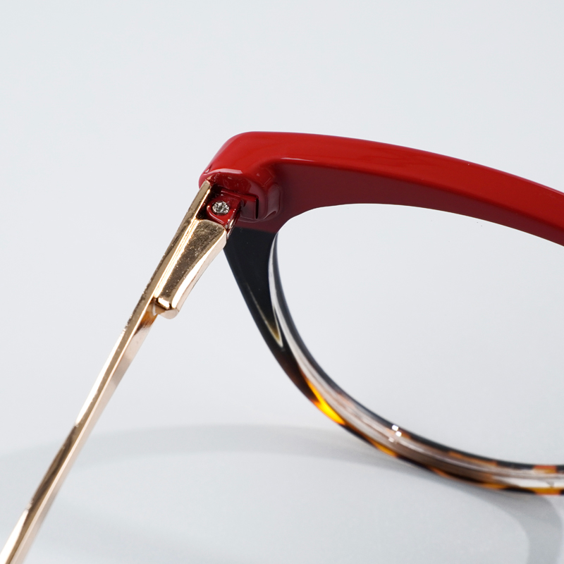 FOGLAX E163 M Red Pattern, lifestyle image 6 of 11