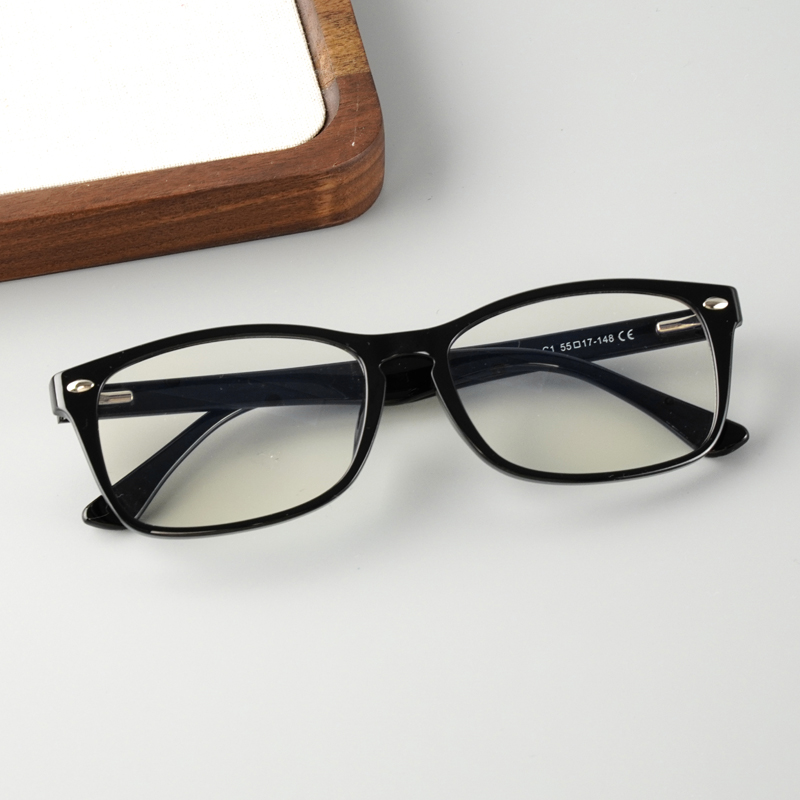 FOGLAX E165 M Black, lifestyle image 4 of 10