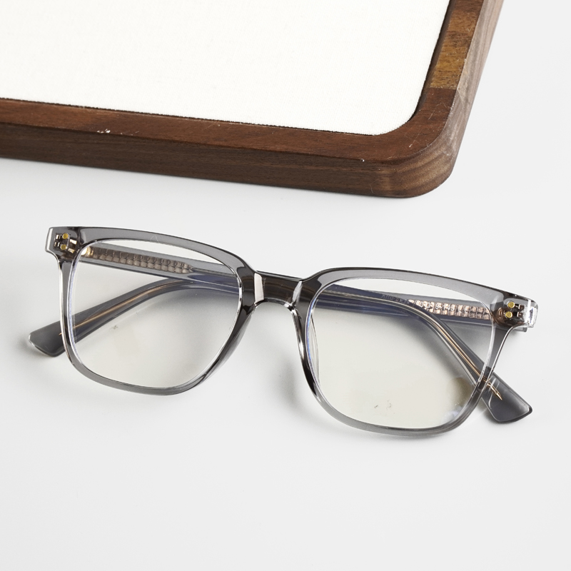FOGLAX E238 M Grey, lifestyle image 4 of 9