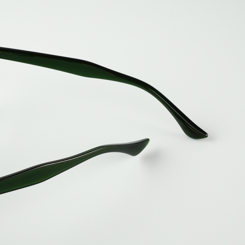 FOGLAX E174 S Green Gold, lifestyle image 8 of 8