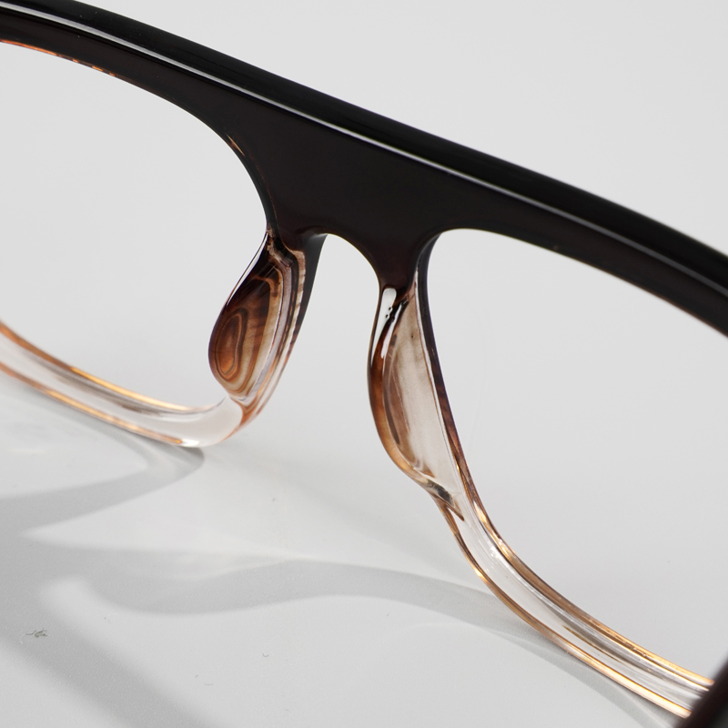 FOGLAX E159 M Brown Clear, lifestyle image 8 of 9