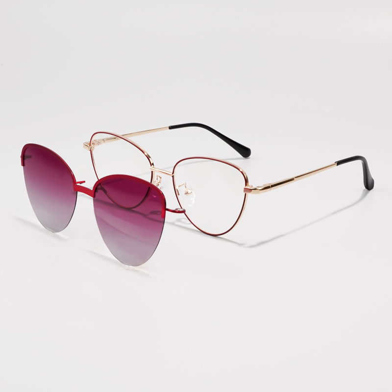 FOGLAX E320 Red S, lifestyle image 7 of 12