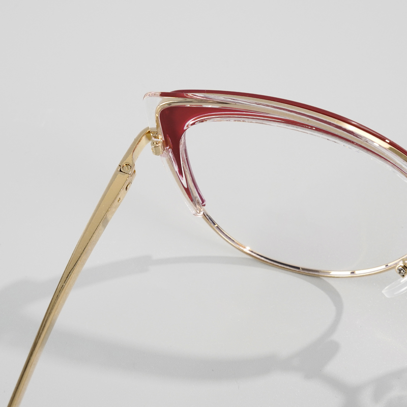 FOGLAX E212 L Red, lifestyle image 6 of 8