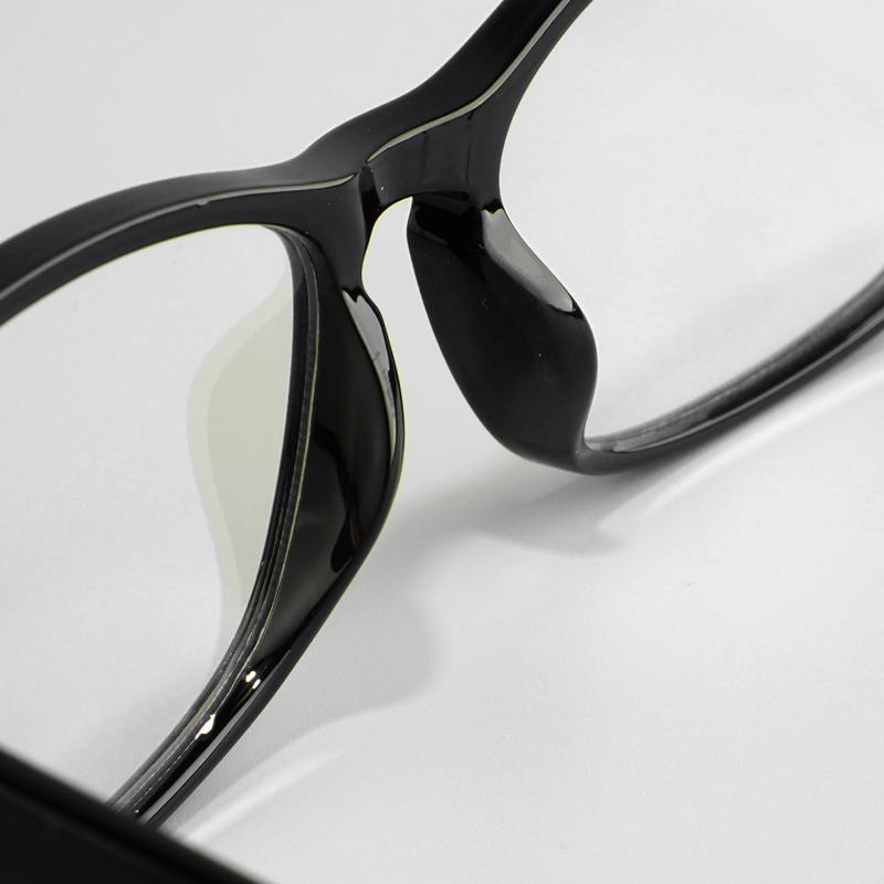 FOGLAX E165 M Black, lifestyle image 8 of 10