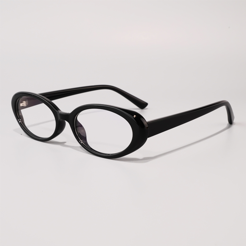 FOGLAX E323 Black L, lifestyle image 5 of 8