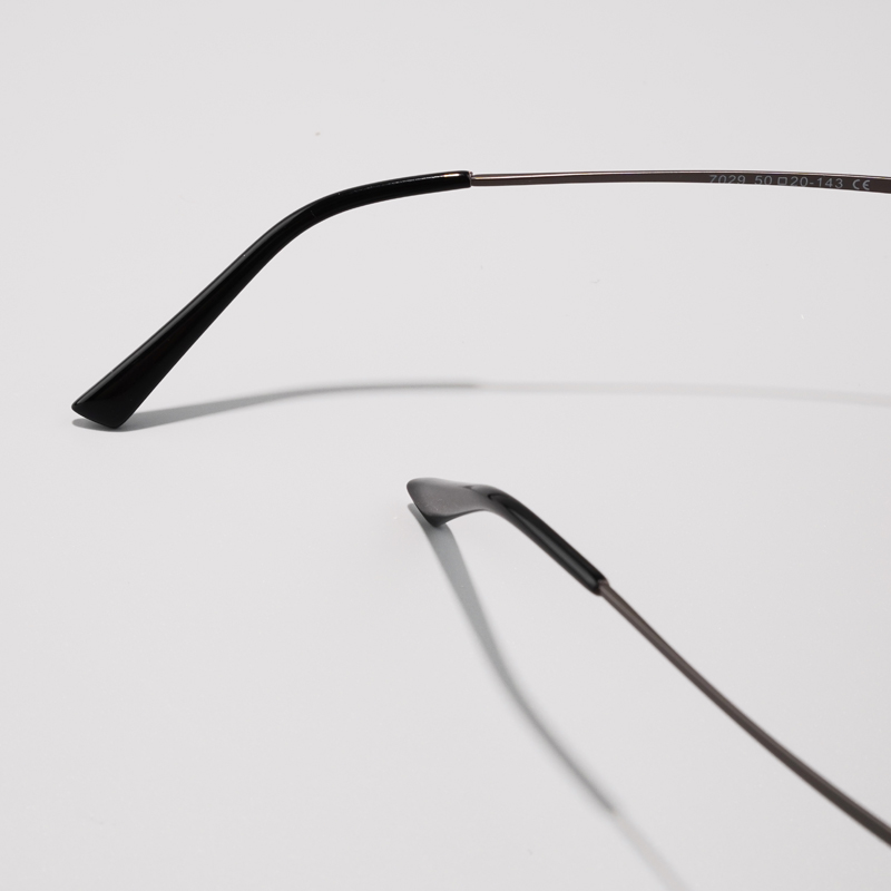 FOGLAX E313 L Gunmetal, lifestyle image 16 of 16