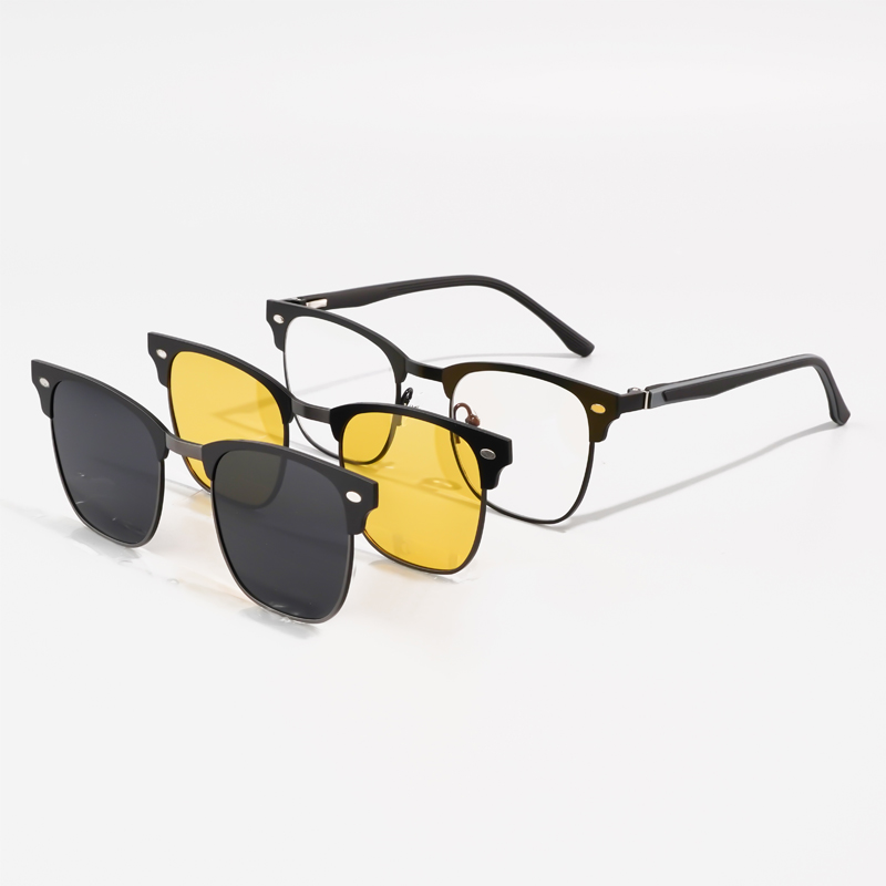 FOGLAX E314 Black, lifestyle image 10 of 17