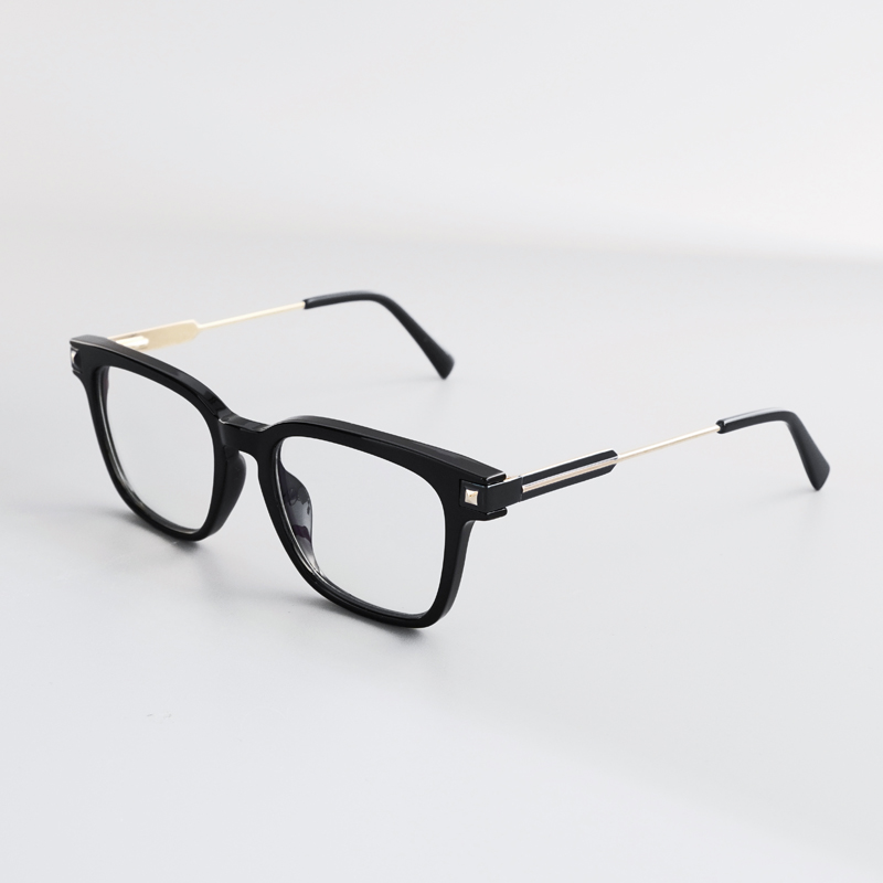 FOGLAX E237 L Black, lifestyle image 5 of 9