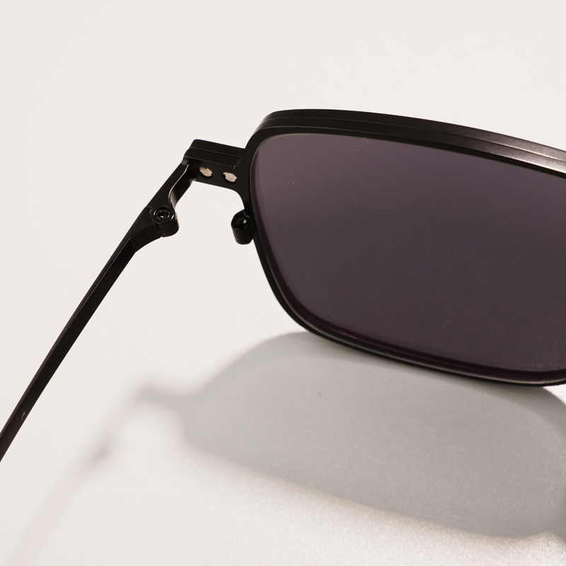 FOGLAX E311 Black M, lifestyle image 14 of 16